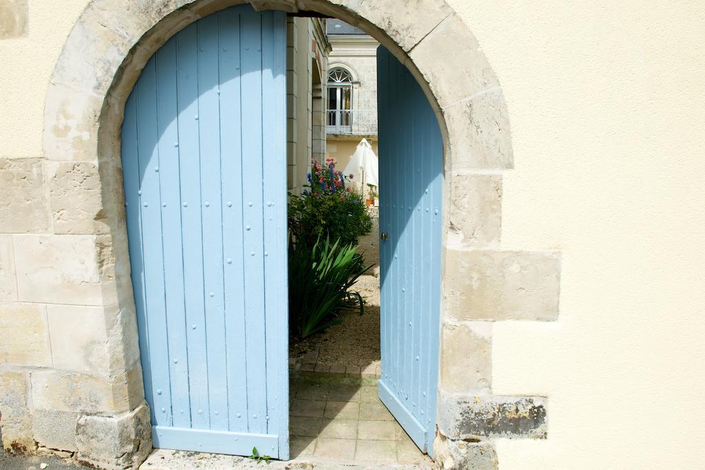 La Roseraie Neuville-du-Poitou Exteriér fotografie
